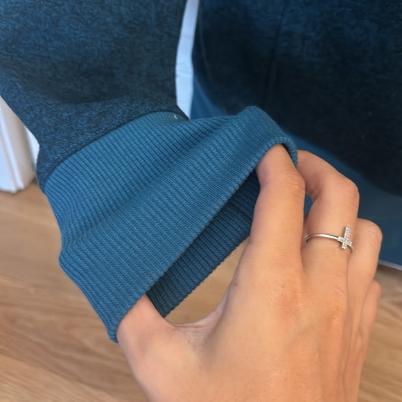 North Face Quarter Zip with Hoodie - Picture 3 of 7